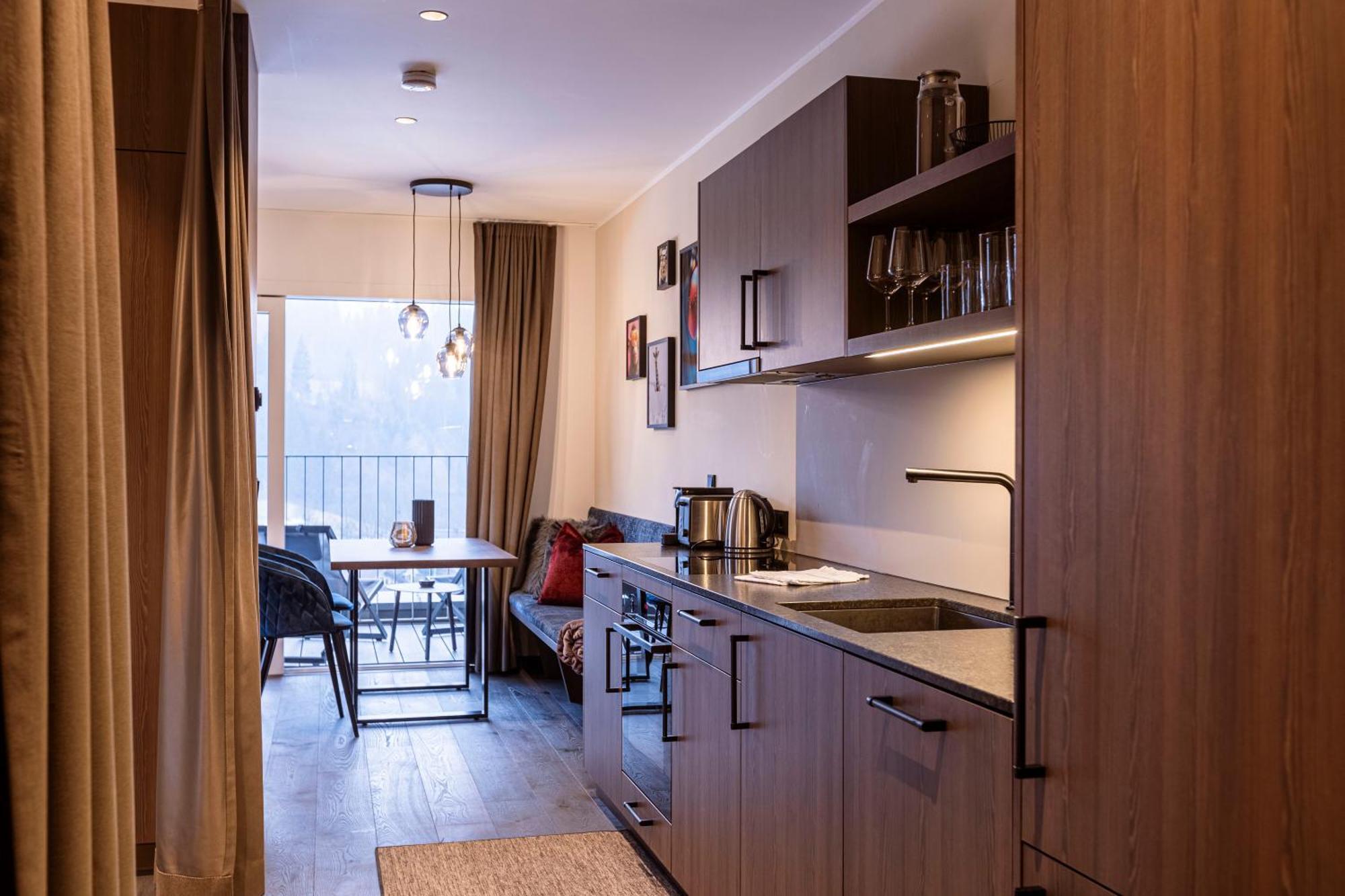 הופגרטן אים בריקסנטל Brixental Suites Hopfgarten By Alps Resorts מראה חיצוני תמונה